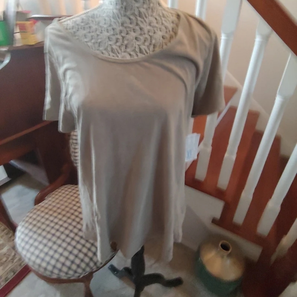 LulaRoe new cotton pull on top grey green XL